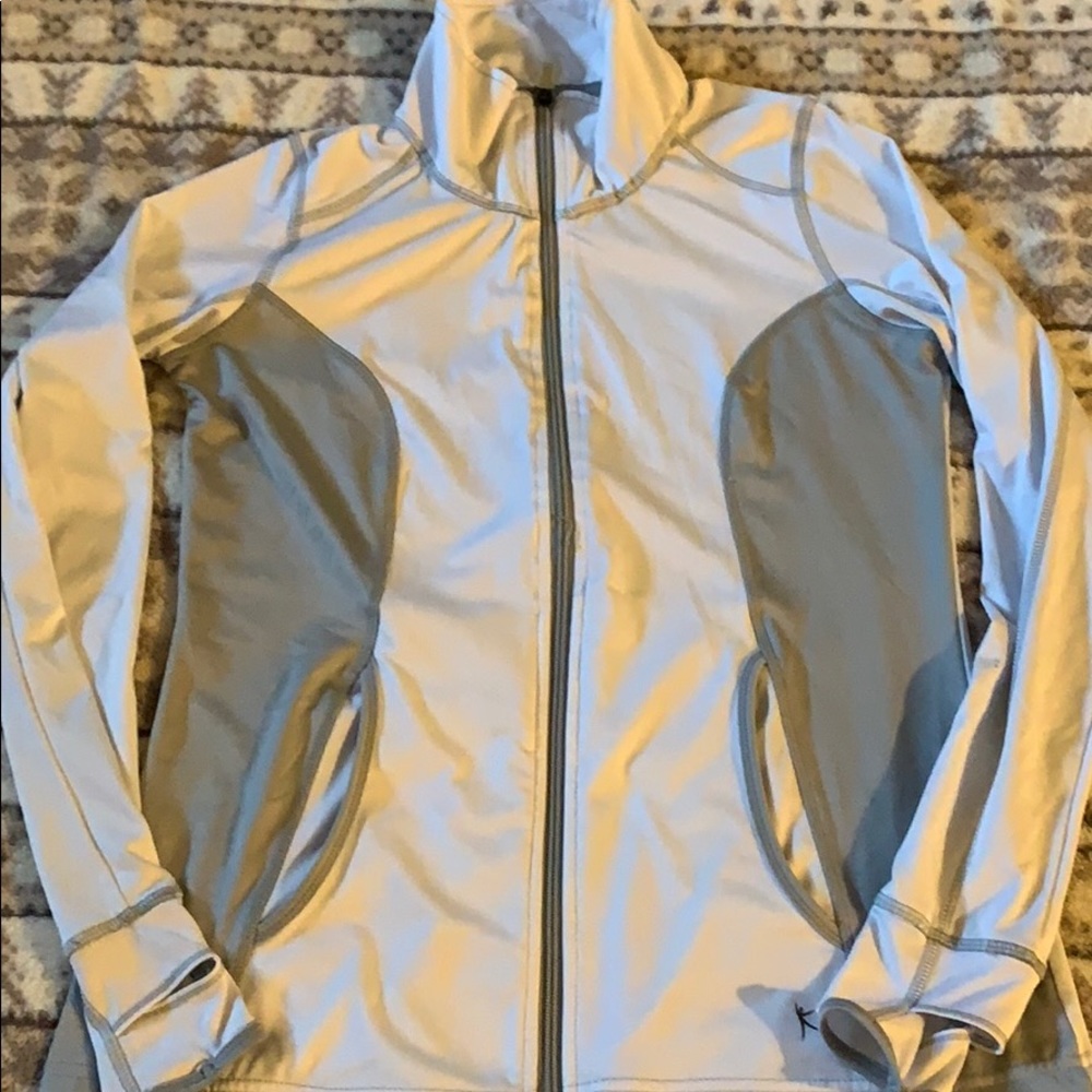 Danskin Now semi-fitted white and grey jacket